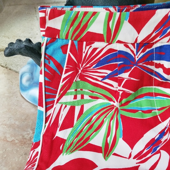 J Crew High Waist Vibrant Tropical Print Cotton Shorts Dolphin Hemline Sz 0 NWT - Picture 3 of 16